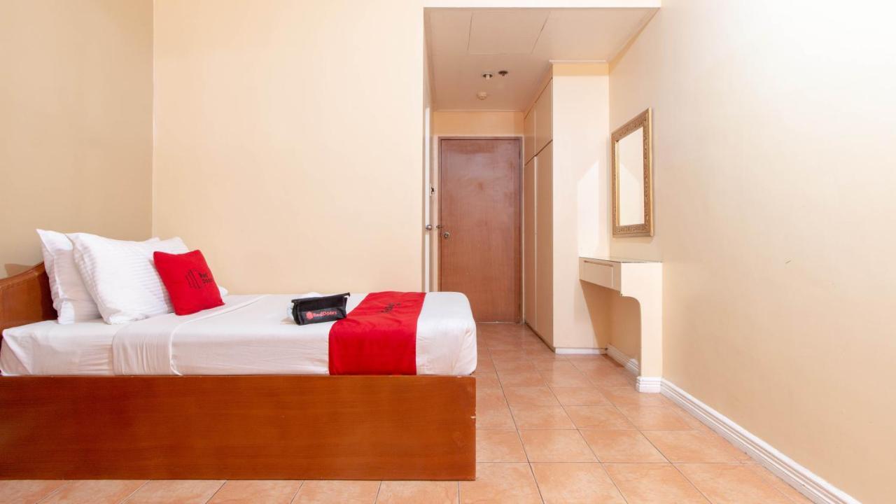 Reddoorz @ Downtown Tacloban Hotel Exterior foto